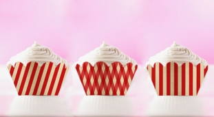 Red Stripe DIY Printable Cupcake