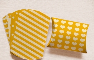 Yellow Love DIY Pillow Box